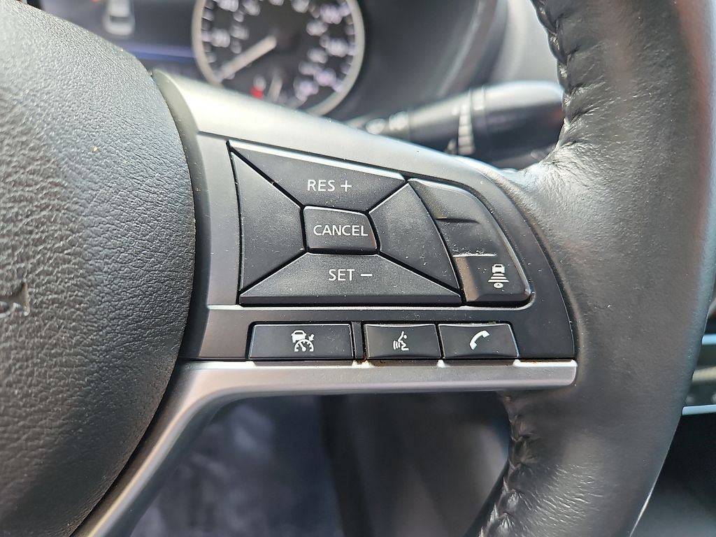 Thumbnail: 2021 Nissan Sentra - 22