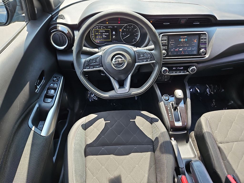 Thumbnail: 2020 Nissan Kicks - 2