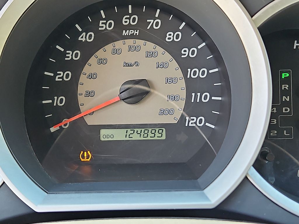 Thumbnail: 2009 Toyota Tacoma - 13