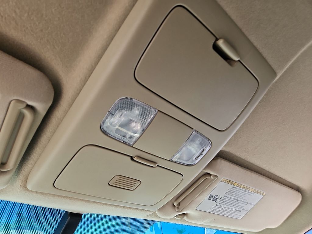 Thumbnail: 2009 Toyota Tacoma - 29
