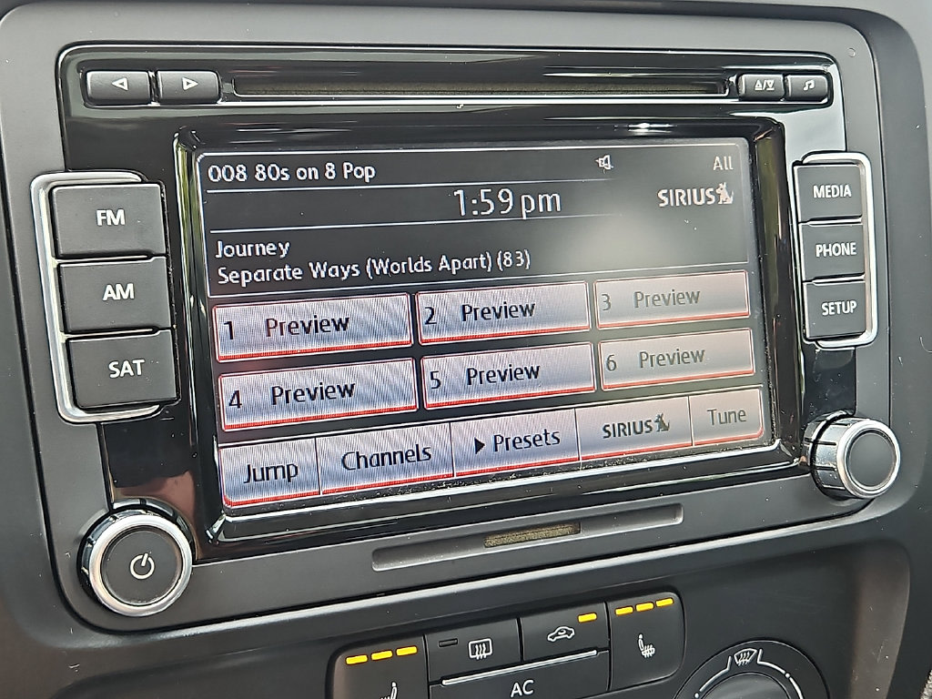 Thumbnail: 2012 Volkswagen Jetta - 13
