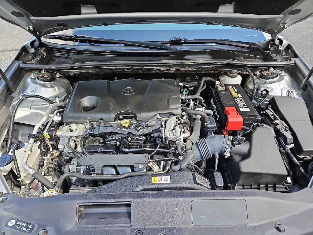 Thumbnail: 2019 Toyota Camry - 9