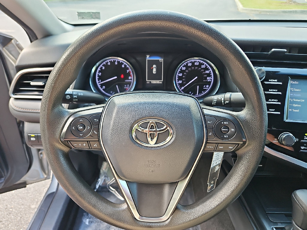 Thumbnail: 2019 Toyota Camry - 10