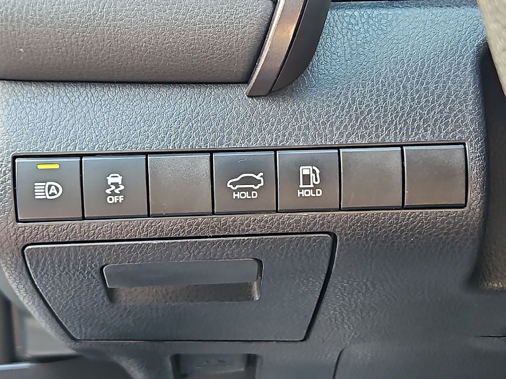 Thumbnail: 2019 Toyota Camry - 28