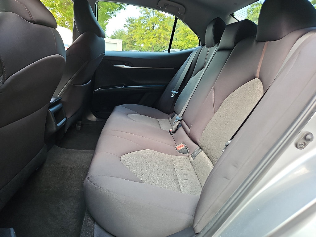 Thumbnail: 2019 Toyota Camry - 12