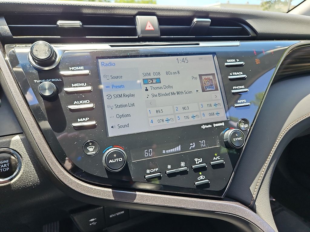 Thumbnail: 2019 Toyota Camry - 13