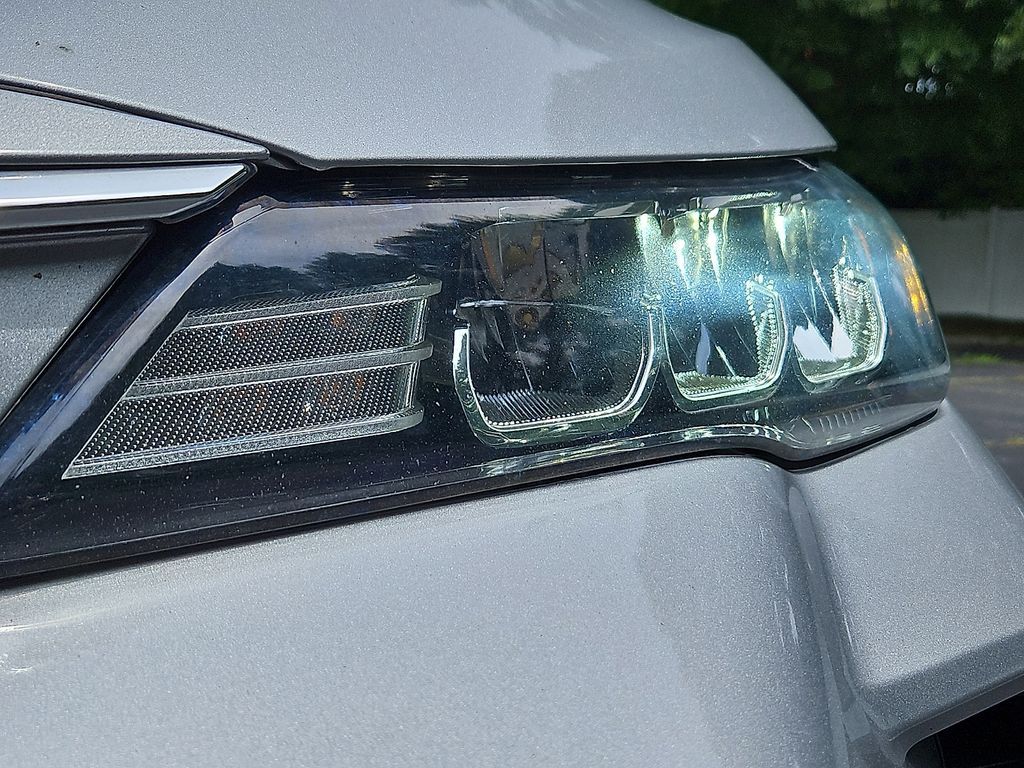 Thumbnail: 2019 Toyota Avalon - 7