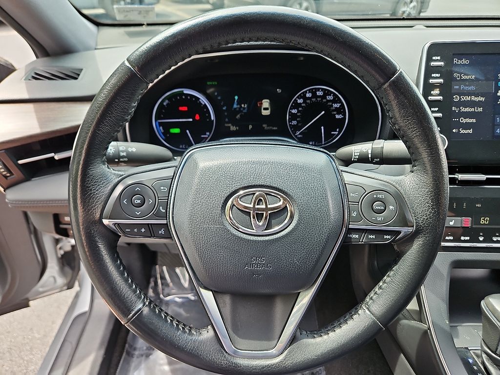 Thumbnail: 2019 Toyota Avalon - 10
