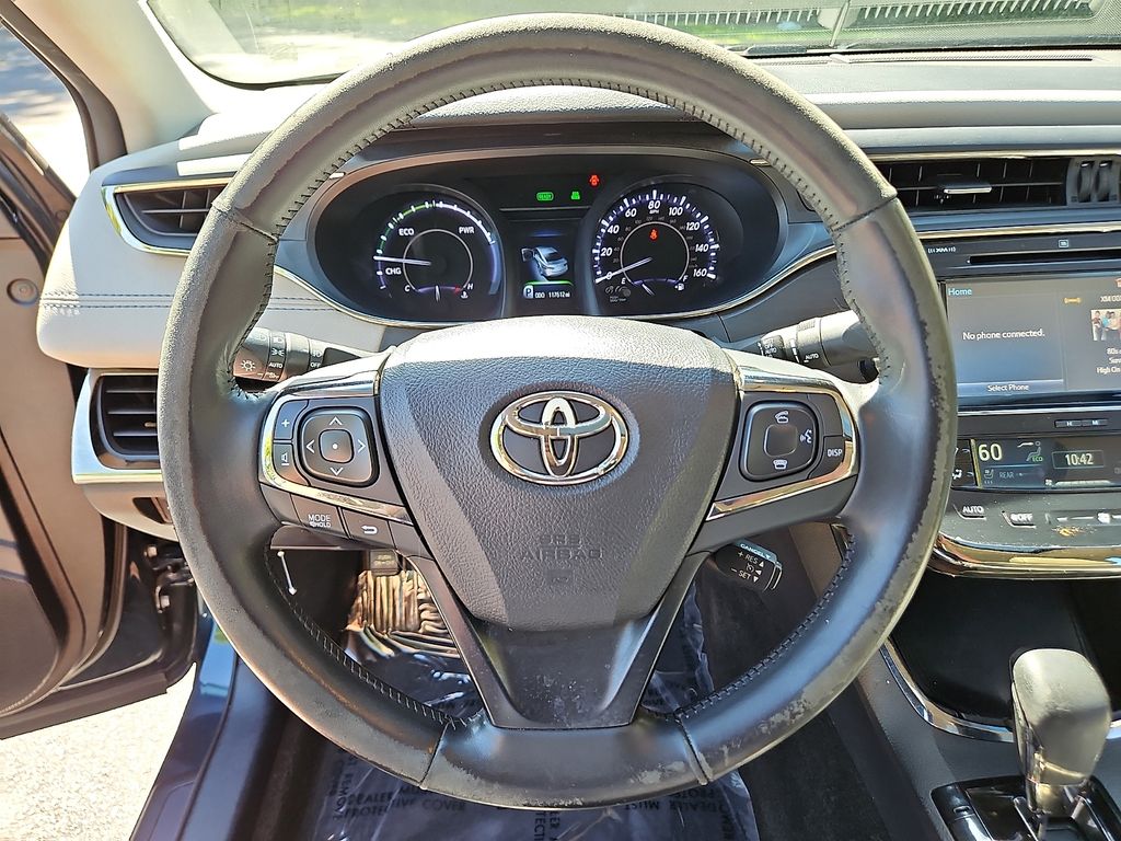 Thumbnail: 2015 Toyota Avalon - 9