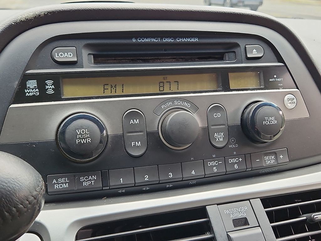 Thumbnail: 2010 Honda Odyssey - 13
