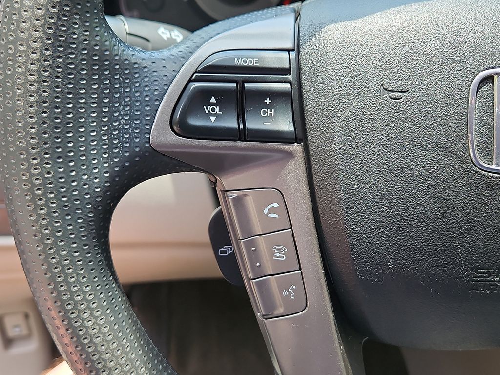 Thumbnail: 2016 Honda Odyssey - 27
