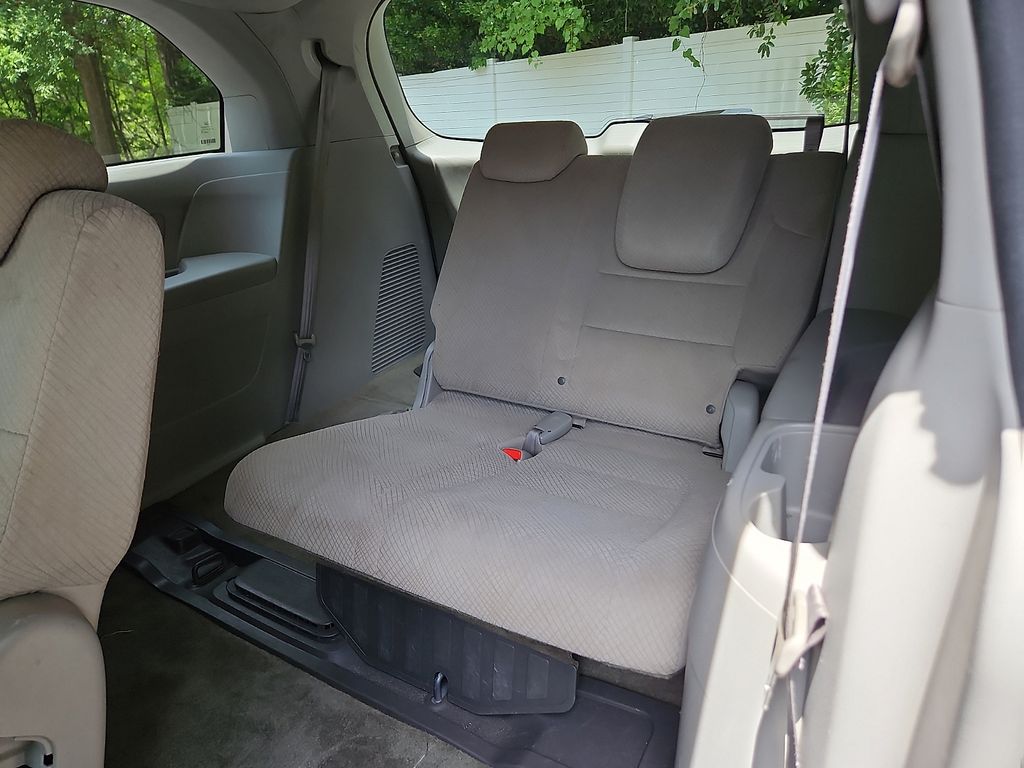 Thumbnail: 2016 Honda Odyssey - 21