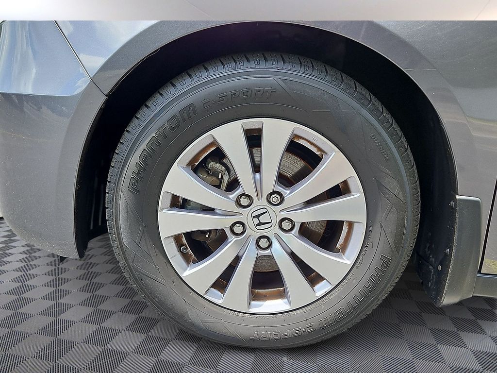 Thumbnail: 2016 Honda Odyssey - 8
