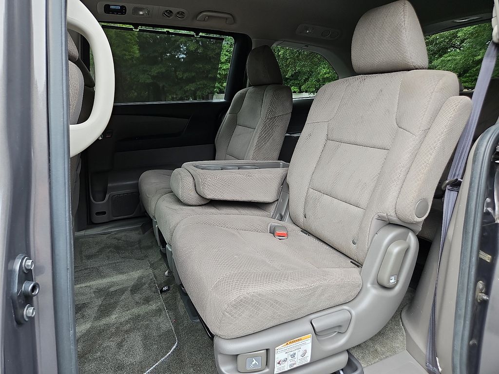 Thumbnail: 2015 Honda Odyssey - 20