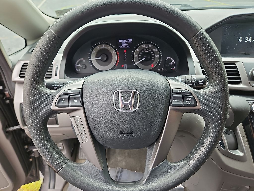 Thumbnail: 2015 Honda Odyssey - 12