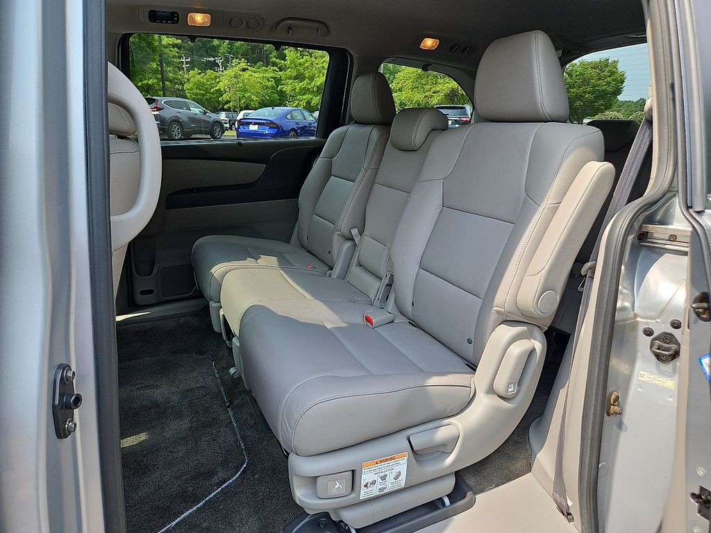 Thumbnail: 2014 Honda Odyssey - 12