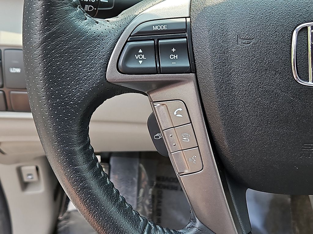 Thumbnail: 2014 Honda Odyssey - 27