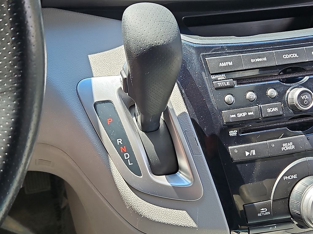 Thumbnail: 2012 Honda Odyssey - 29