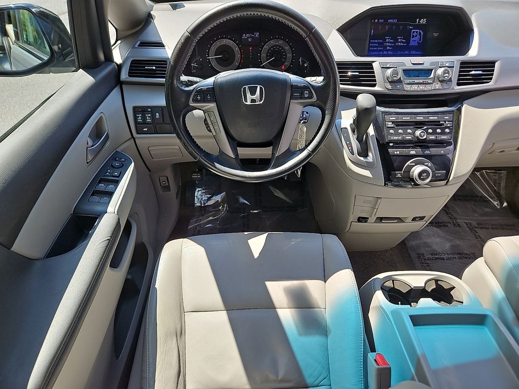 Thumbnail: 2012 Honda Odyssey - 2