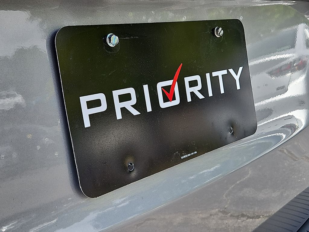 Thumbnail: 2023 Honda Odyssey - 31
