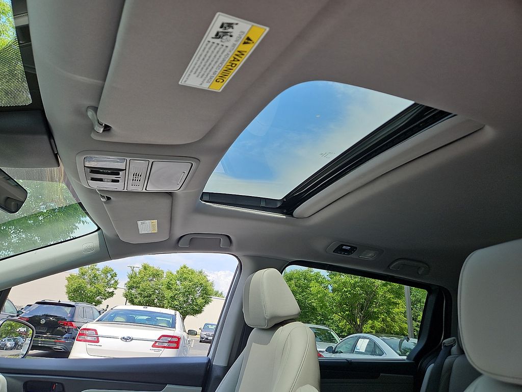 Thumbnail: 2023 Honda Odyssey - 23