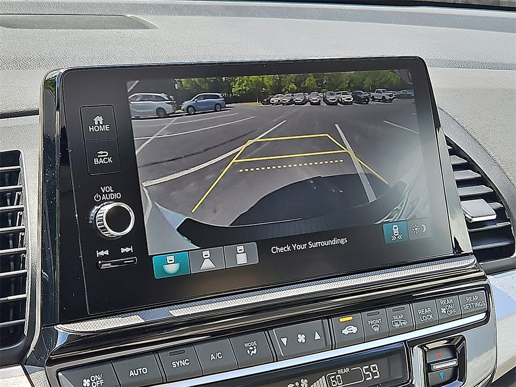 Thumbnail: 2026 Honda Odyssey - 16