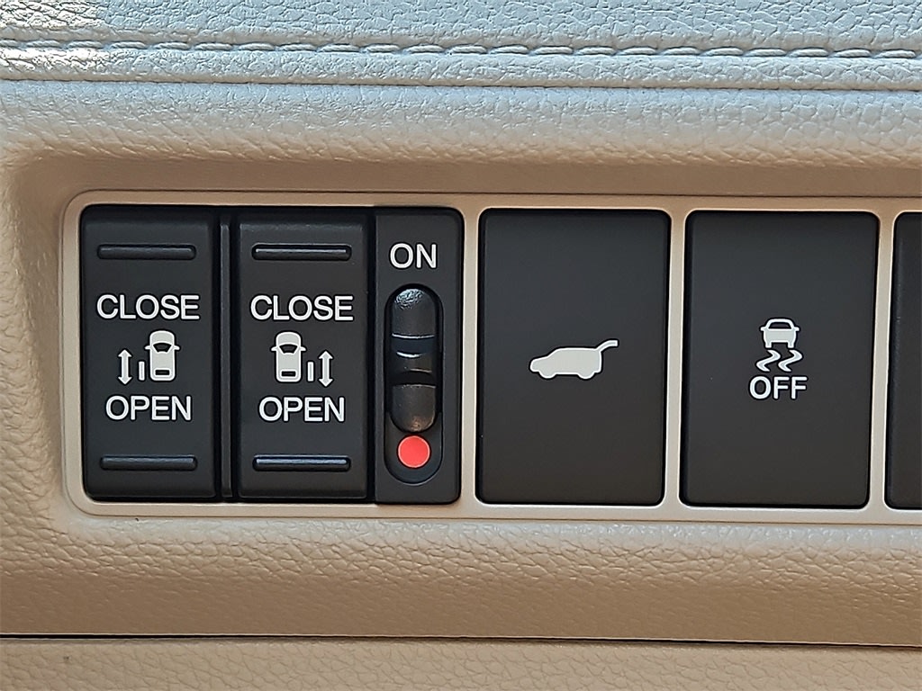 Thumbnail: 2026 Honda Odyssey - 18