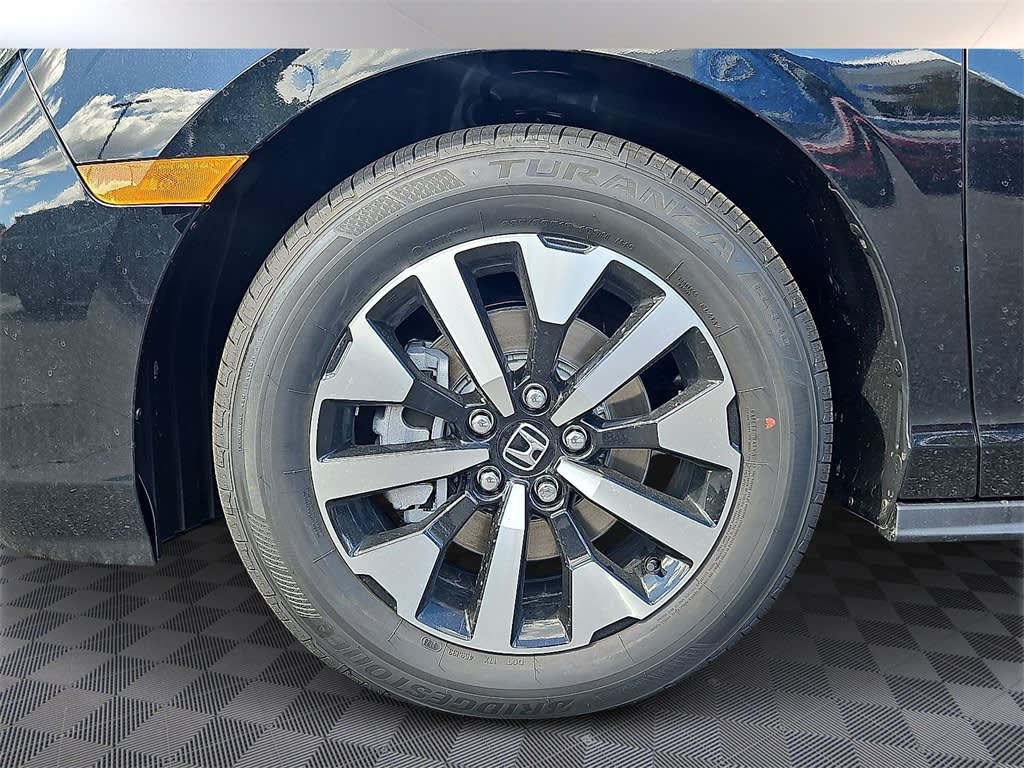 Thumbnail: 2026 Honda Odyssey - 5