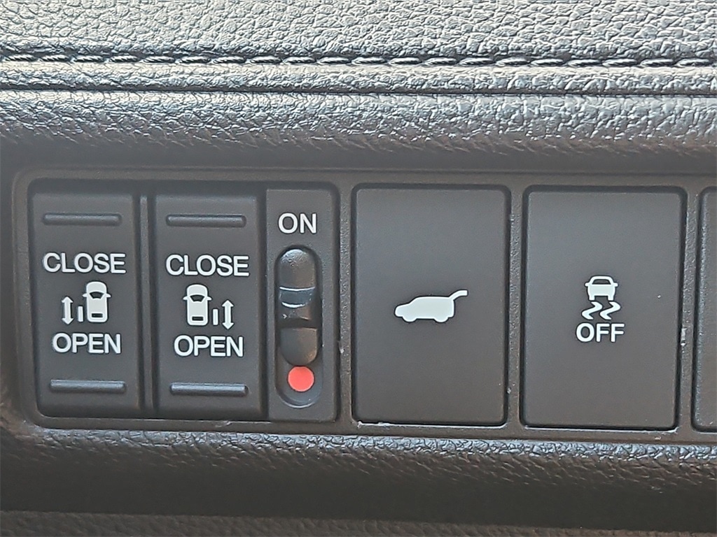 Thumbnail: 2026 Honda Odyssey - 19