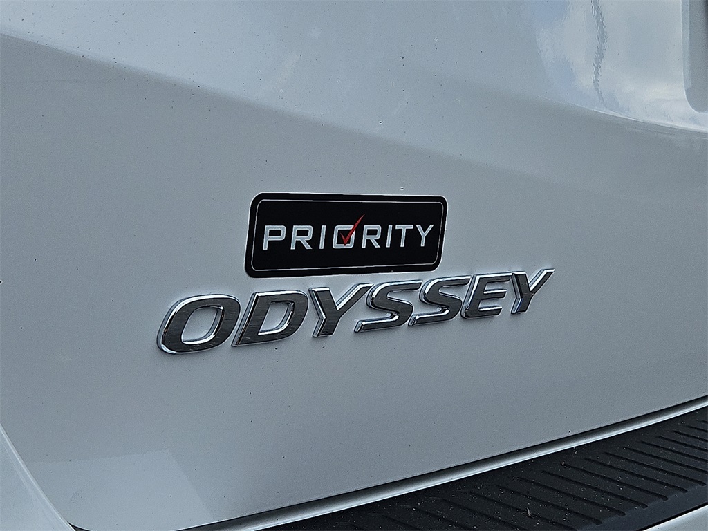 Thumbnail: 2026 Honda Odyssey - 4