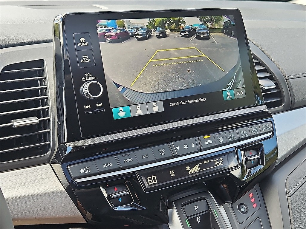 Thumbnail: 2026 Honda Odyssey - 15