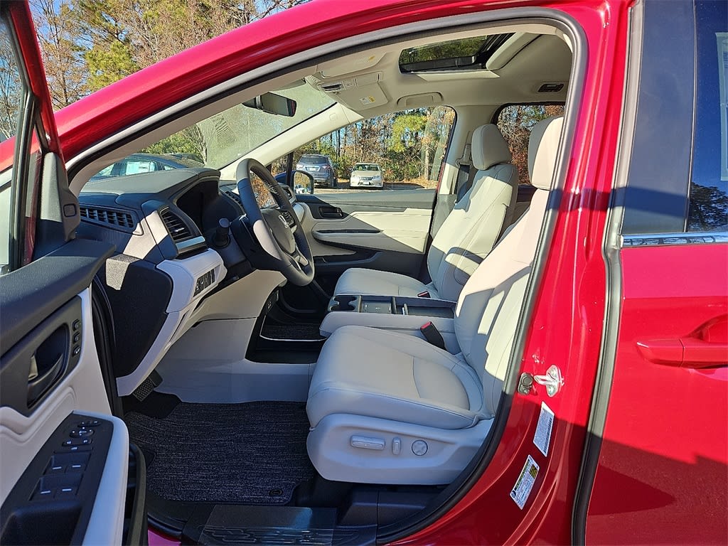 Thumbnail: 2026 Honda Odyssey - 7