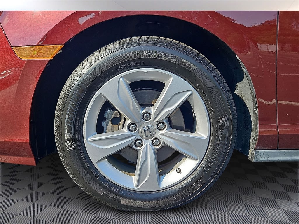 Thumbnail: 2019 Honda Odyssey - 8