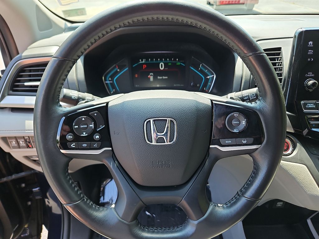 Thumbnail: 2018 Honda Odyssey - 10