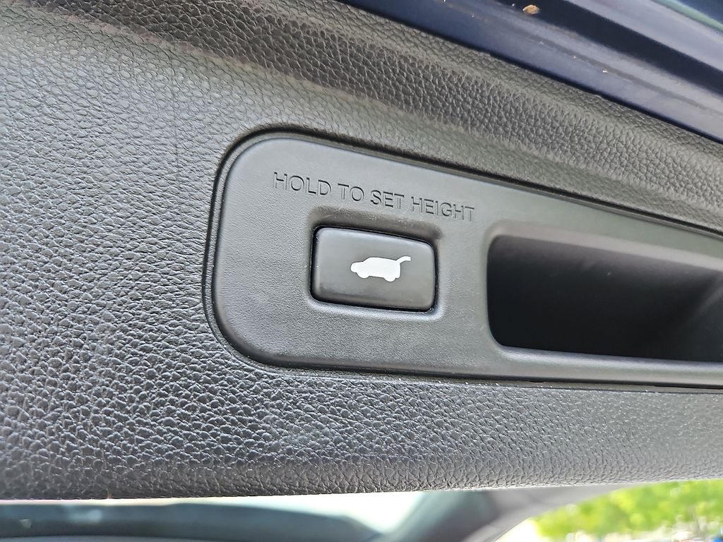 Thumbnail: 2018 Honda Odyssey - 31