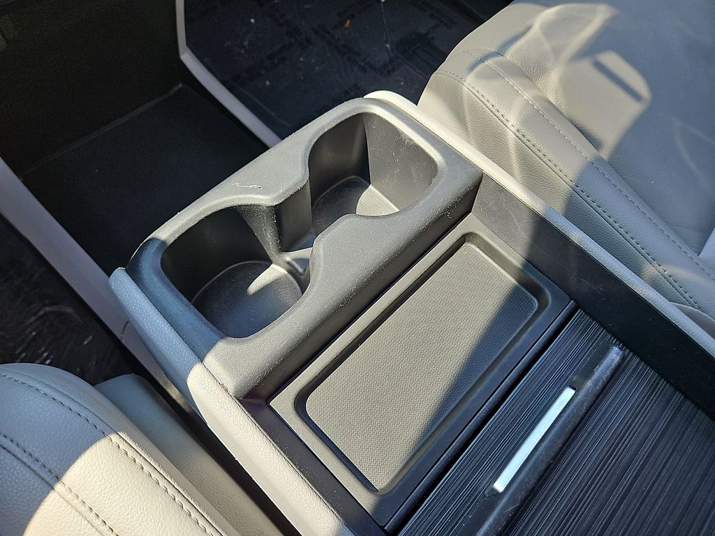 Thumbnail: 2020 Honda Odyssey - 17