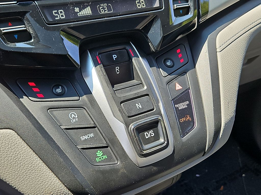 Thumbnail: 2020 Honda Odyssey - 14
