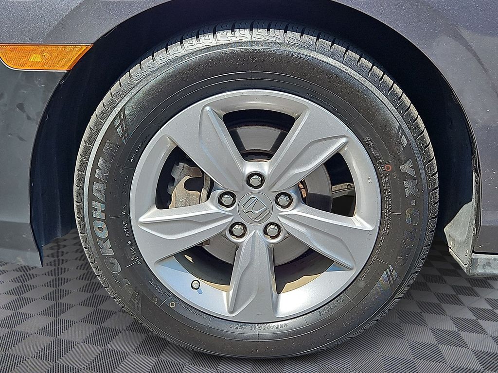 Thumbnail: 2020 Honda Odyssey - 8