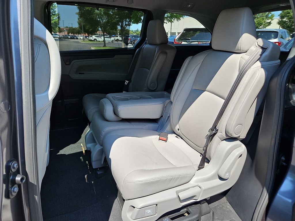 Thumbnail: 2020 Honda Odyssey - 12