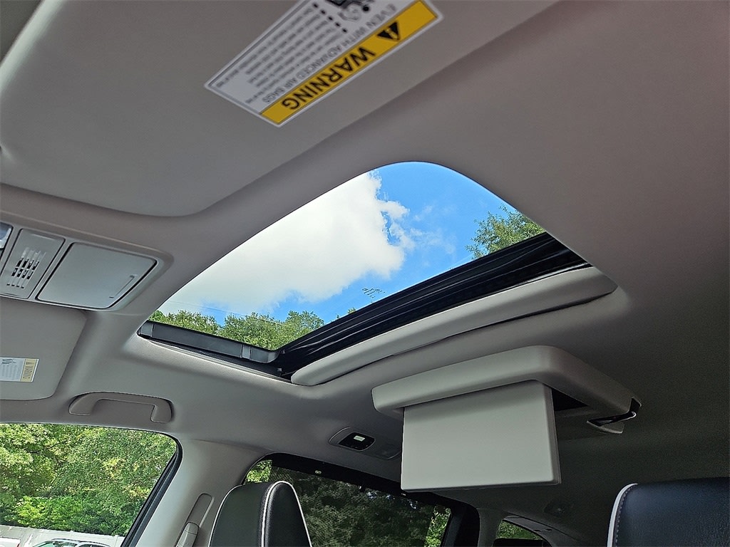 Thumbnail: 2026 Honda Odyssey - 15