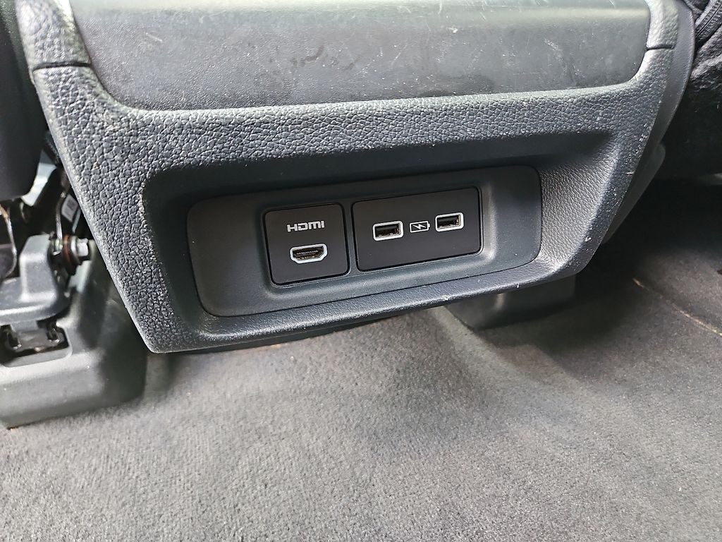 Thumbnail: 2024 Honda Odyssey - 17