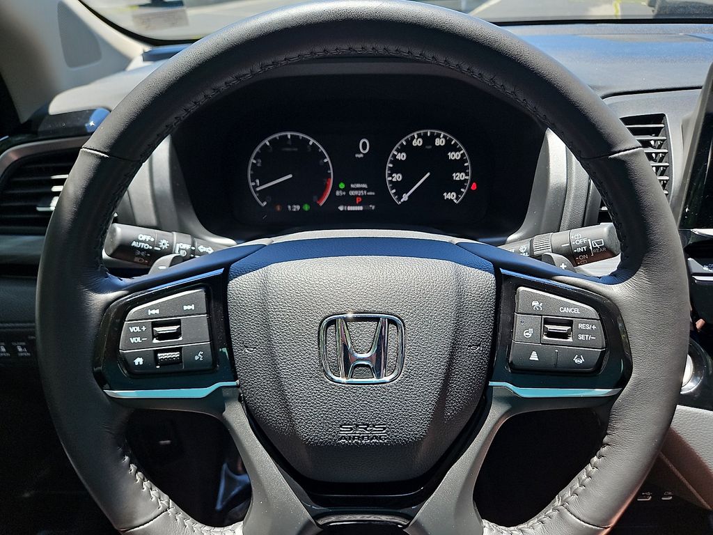 Thumbnail: 2025 Honda Odyssey - 29