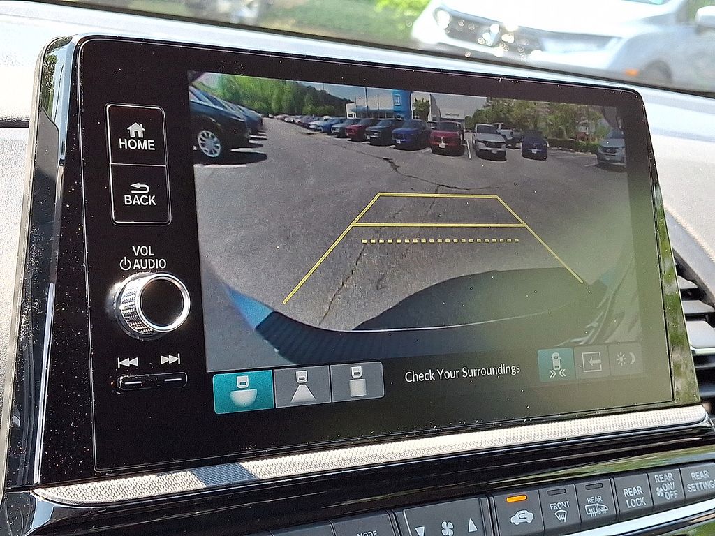Thumbnail: 2026 Honda Odyssey - 18