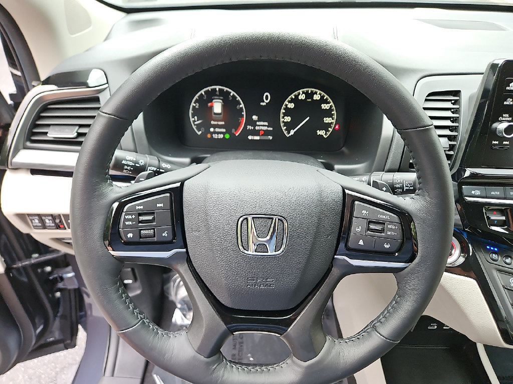 Thumbnail: 2026 Honda Odyssey - 10