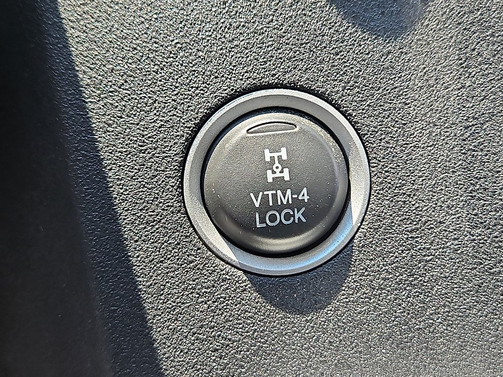 Thumbnail: 2011 Honda Pilot - 28