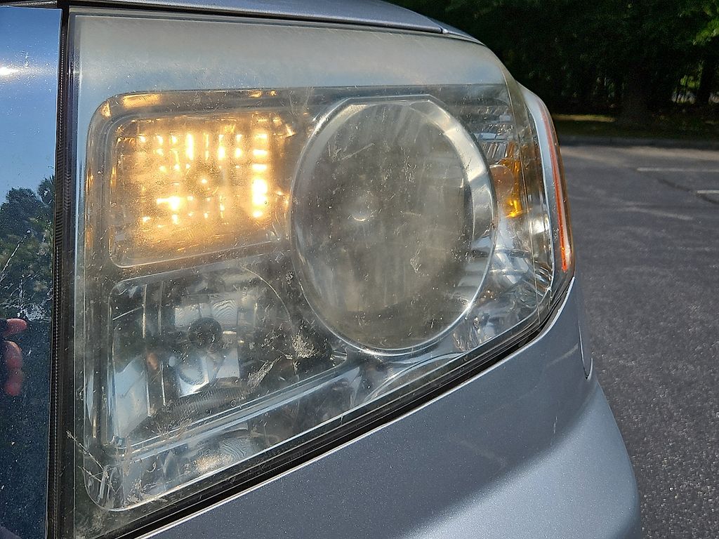 Thumbnail: 2011 Honda Pilot - 19