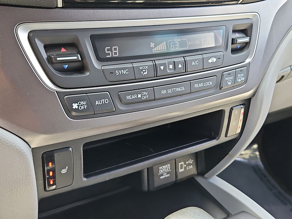 Thumbnail: 2020 Honda Pilot - 24