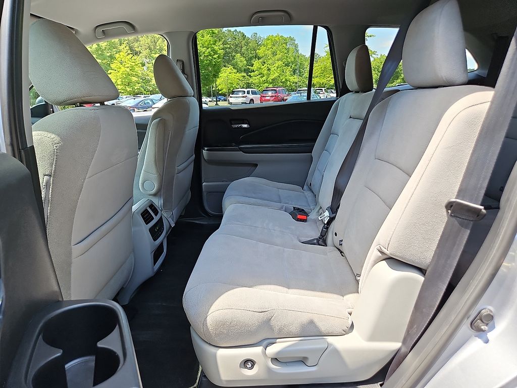 Thumbnail: 2020 Honda Pilot - 12