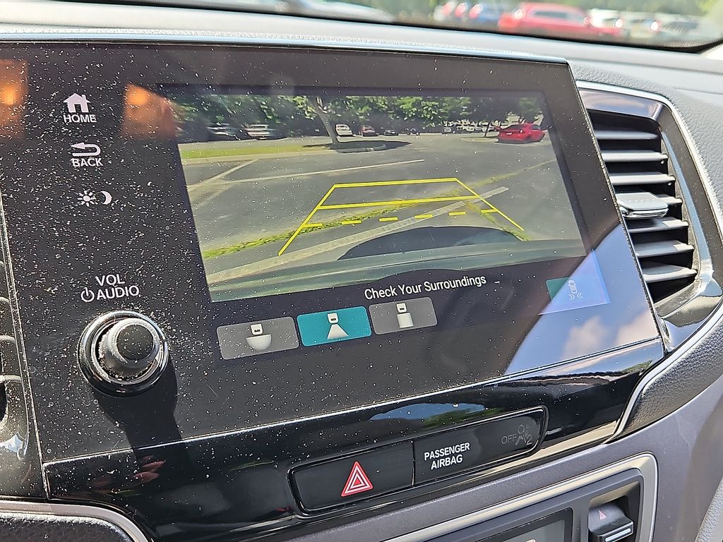 Thumbnail: 2020 Honda Pilot - 25