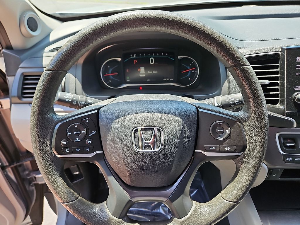 Thumbnail: 2020 Honda Pilot - 10